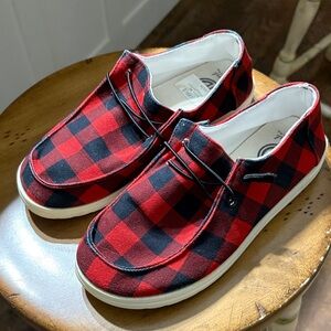 Red and Black Plaid womans Shoes fit like 7/8